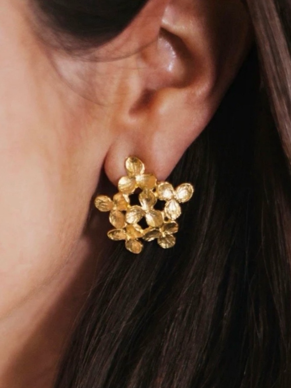 Susan Shaw Forget Me Not Earrings in 24K Gold-Plate. Brand new!